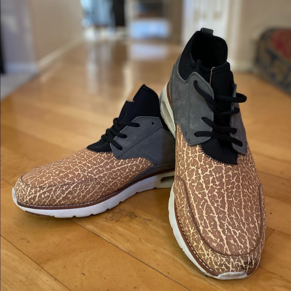 CRDWN Cool kicks Sz 13, Grey and tan